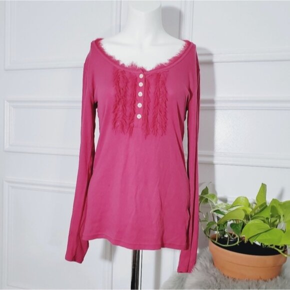 Banana Republic Feathered Trim Boat Neck Magenta Long Sleeved Henley Top- M - Picture 1 of 9